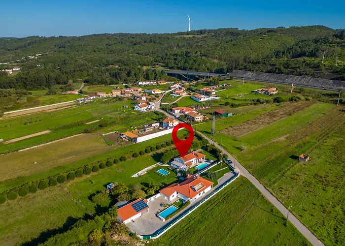 Villa Coral - Private Large Pool & Garden *